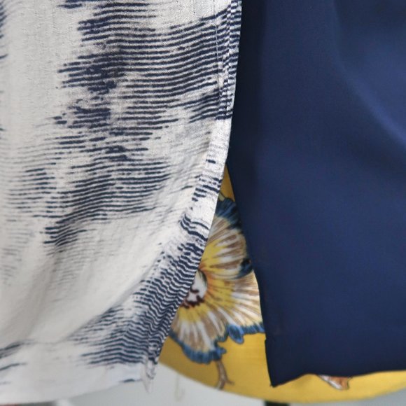 1. State Blue and White Tank Top Medium - Picture 4 of 6